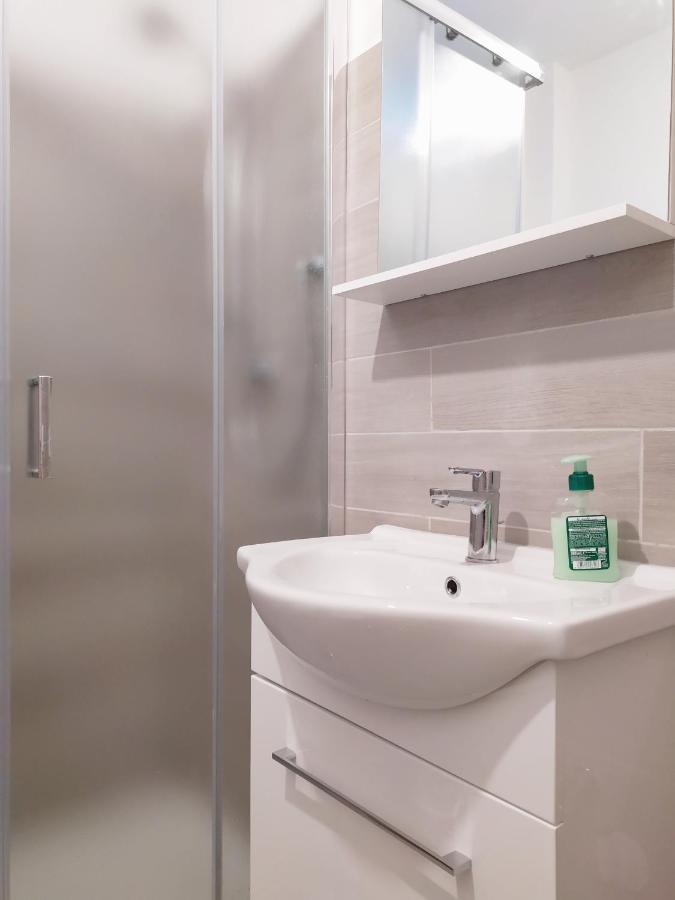 Levico Al Corso Apartments Левико Терме Екстериор снимка